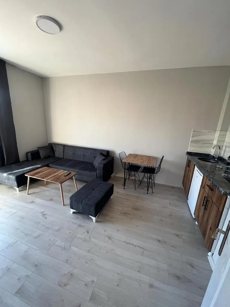 Esta123 location
